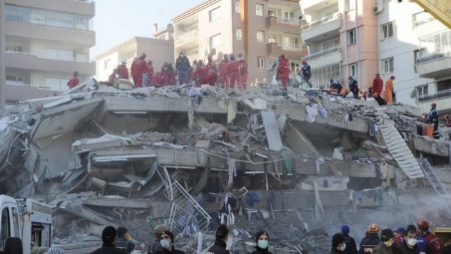 İzmir depreminde can kaybı 44'e yükseldi