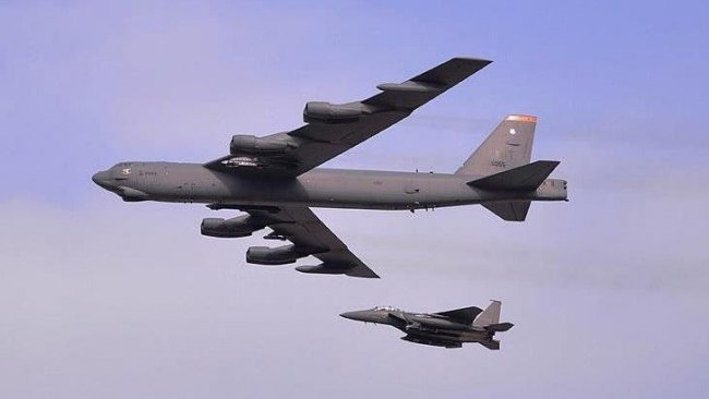 ABD Orta Doğu'da ikinci kez nükleer uçaklarını uçurdu