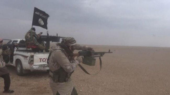 IŞİD Deyrezzor'da saldırdı, ABD ve DSG karşılık verdi