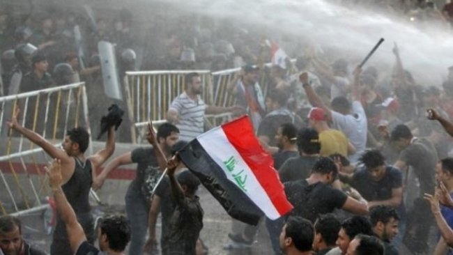 Irak'taki gösterilerde 2 kişiye suikast düzenlendi