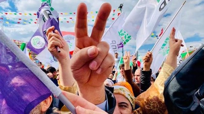 2020 Türkiye raporu: Kürtler nasıl bir yönetim şekli istiyor?