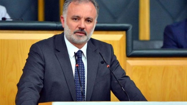 Abdülkadir Selvi: Ayhan Bilgen HDP’den kopuyor yeni bir hareket başlatacak!