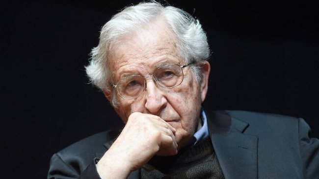 Chomsky: Rojava uluslararası destek olmazsa hayatta kalamayabilir