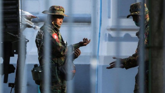 Myanmar'da kriz: Ülke lideri gözaltına alındı, ordu yönetime el koydu!