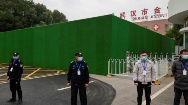 Wuhan’da incelemelerini sürdüren DSÖ'nun İngiliz üyesinden endişelendiren açıklama