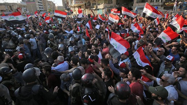 Irak’ta göstericilerden hükümete 3 gün süre