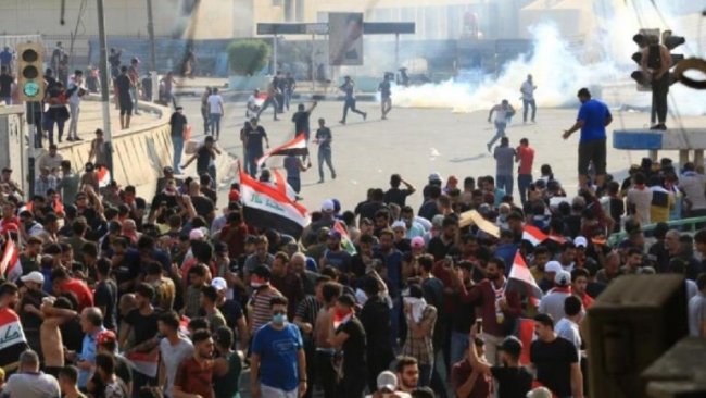 Irak’ın 5 kentinde protesto gösterileri yeniden başladı
