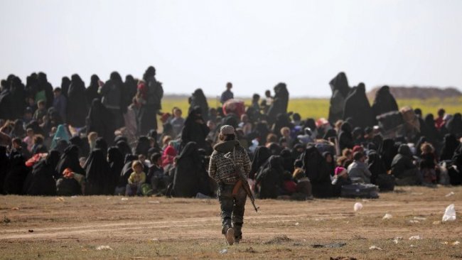IŞİD mensubu 100 Iraklı aile Musul’daki kampa yerleştirilecek