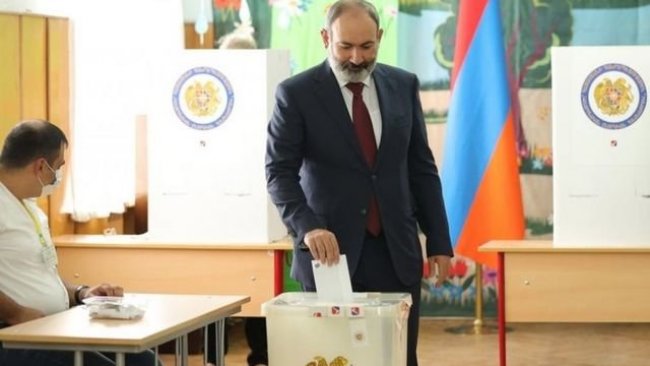 Ermenistan’da seçimin galibi Paşinyan oldu