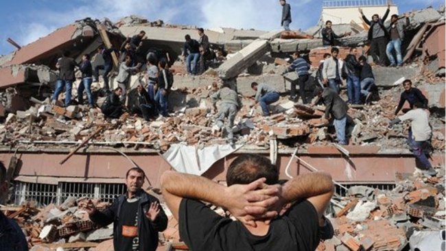 Van depreminde 10 kişinin öldüğü bina davasında 10 yıl sonra karar