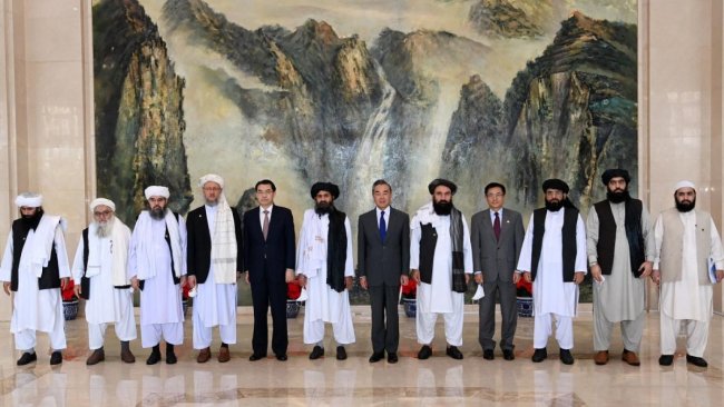 Çin: Taliban'ın Afganistan'ı yeniden inşasına destek vereceğiz