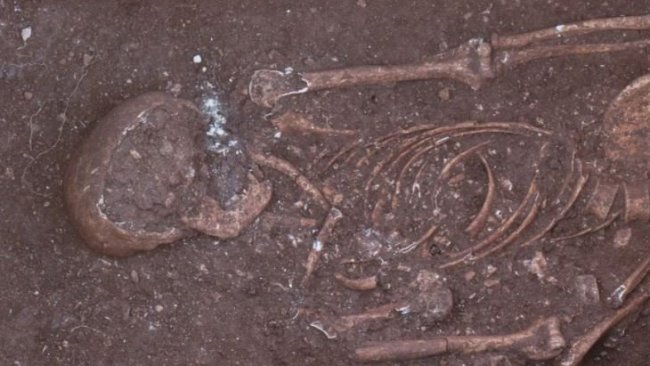 Adıyaman'da 1500 yıllık insan iskeletleri bulundu