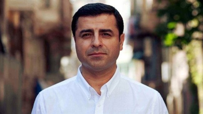 Demirtaş: Bahçeli'nin Erdoğan'dan istediği Kürt karşıtı politikalar