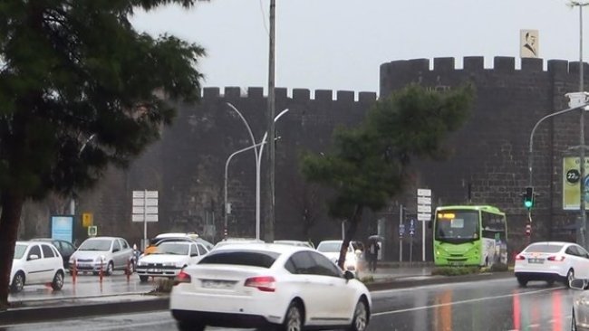 Diyarbakır'a şiddetli yağış ve sel uyarısı