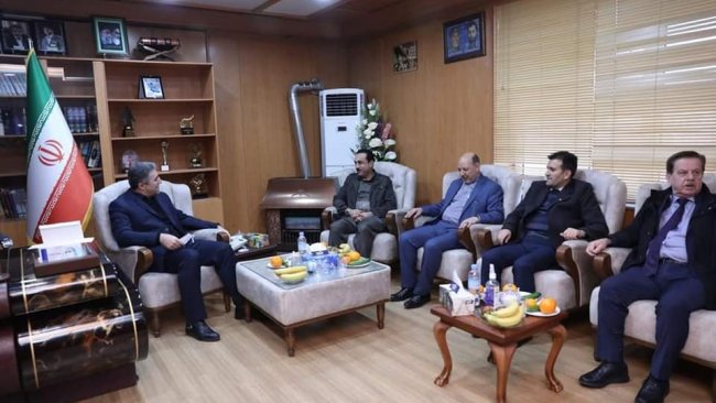 'Urmiye ve Mahabad üniversitelerinde Kürt dili bölümleri açılmalı'