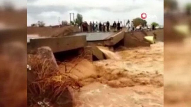 İran'da sel felaketi: 6 can kaybı
