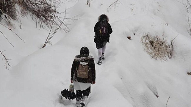 Kürt şehirlerinde eğitime kar engeli