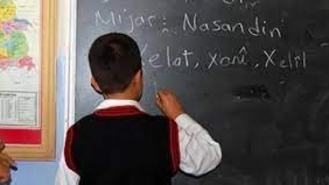 Ahmedi Hani Derneklerinden Kürtçe seçmeli ders çağrısı