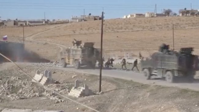 Türk-Rus devriyesi Kobani kırsalında taşlandı