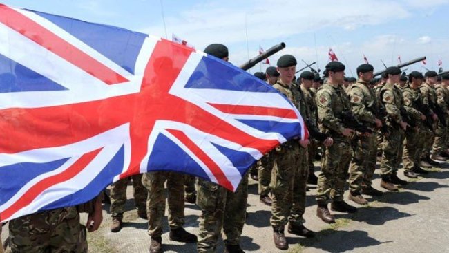 Ukrayna krizi: İngiltere 1000 askere teyakkuz emri verdi