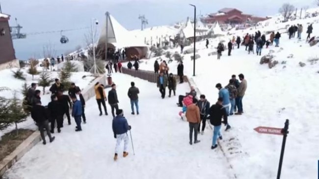 Korek Dağ’ı Kar Festivali başladı