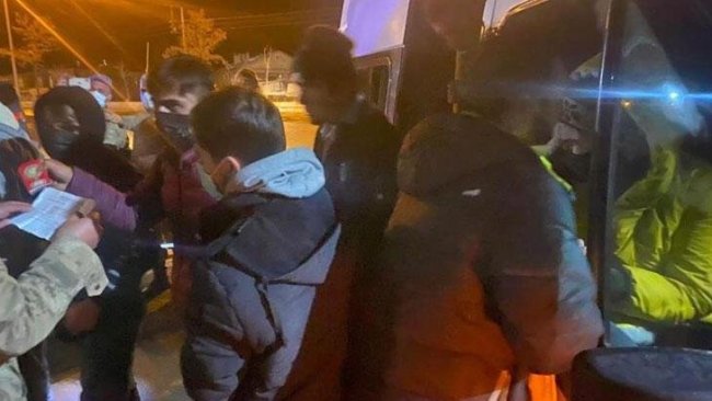 Bitlis'te göçmen operasyonu: 122 kişi yakalandı