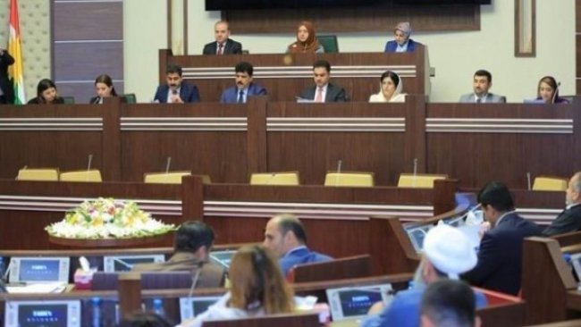 YNK Parlamenteri Türkmen parlamenterin anadilinde konuşmasını engellemeye çalıştı