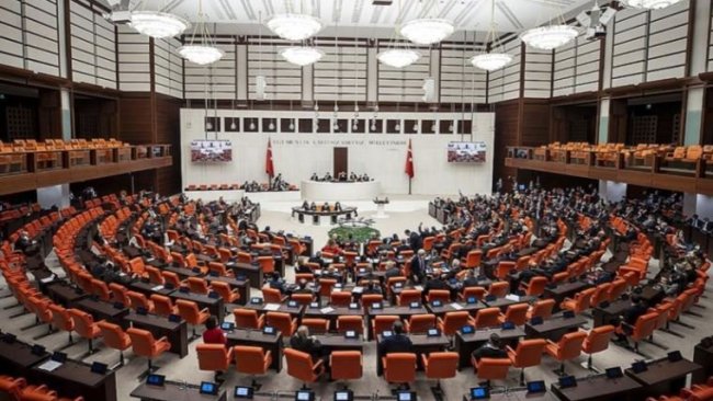 9’u HDP’li 11 milletvekiline ait 13 dokunulmazlık fezlekesi Meclis'te
