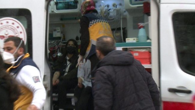 Elazığ'da zehirlenme şüphesiyle 70 öğrenci hastaneye kaldırıldı