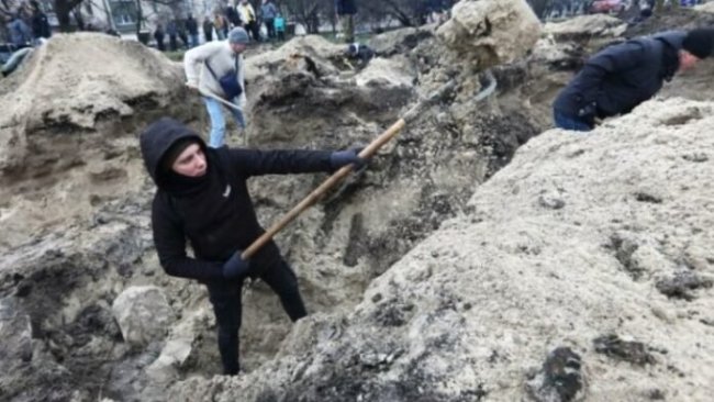 Kiev hendek savaşına hazırlanıyor