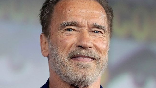 Amerikalı ünlü aktör Schwarzenegger Rus halkına çağrı