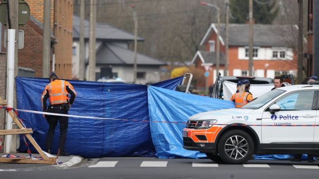 Belçika'da araç kalabalığa daldı; 6 kişi öldü