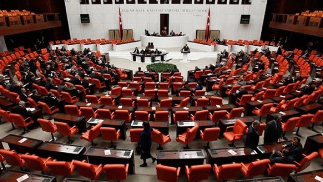 Meclis'te AKP ve HDP’li vekiller arasında “Kürdistan” tartışması!