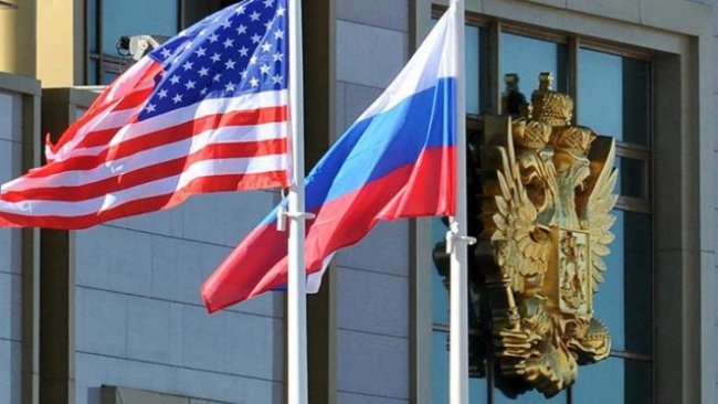 Rusya, BM’de sınır dışı edilen Rus diplomatlara karşı ABD’li diplomatları sınır dışı etme kararı aldı