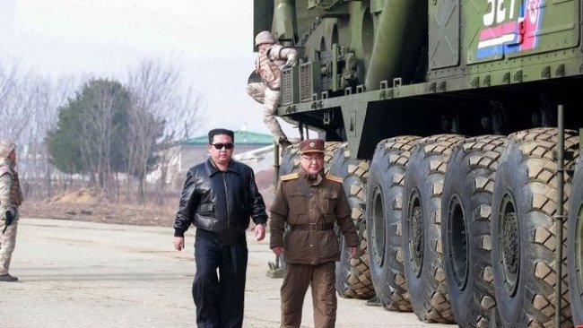 Kim Jong Un'dan dünyaya tehdit: Kimse tarafından durdurulamaz...