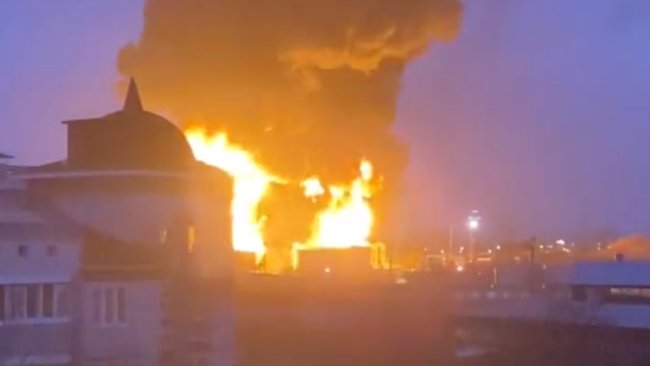 Rusya: Ukrayna helikopterleri Rusya’daki petrol rafinerisini vurdu