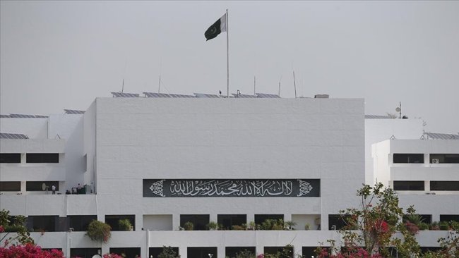 Pakistan'da Meclis feshedildi