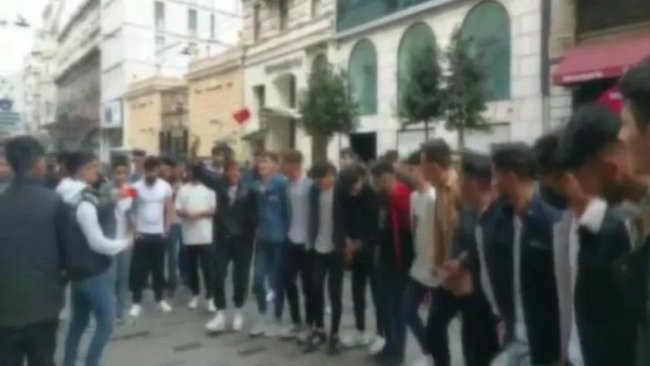 İstanbul'da Kürtçe şarkı gözaltıları