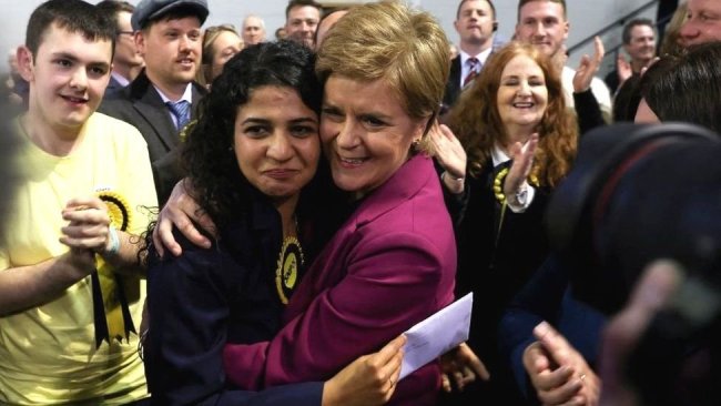 Kürt kadın İskoçya tarihine geçti; Mültecilikten meclis üyeleriğine