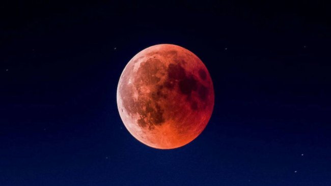 'Kanlı Ay' tutulması yarın gerçekleşiyor