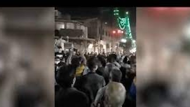 İran'da zamlara karşı düzenlenen eylemlerde 1 kişi hayatını kaybetti