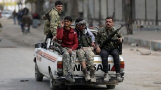Afrin’deki silahlı gruplar 5 kişi kaçırdı