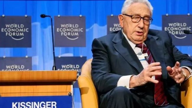 Henry Kissinger, Ukrayna Rusya’nın şartlarını kabul etmek zorunda. Toprak versin ve barış yapsın.