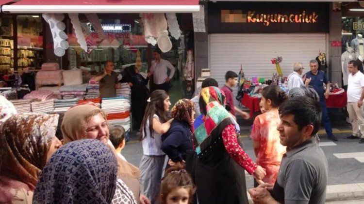 Diyarbakır’da kuyumcu vurgunu: 50 milyon TL alıp kaçtılar!