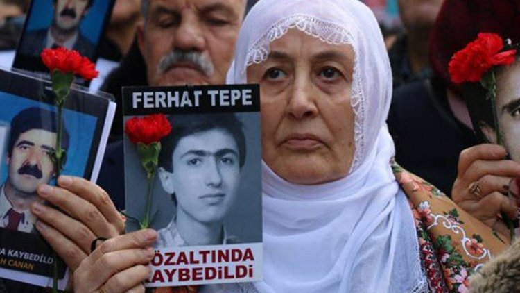 Cumartesi Anneleri Bitlis’te kaybedilen gazeteci Ferhat Tepe için adalet istedi