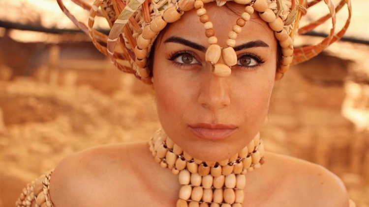 12 bin yıllık Göbeklitepe'de moda çekimi