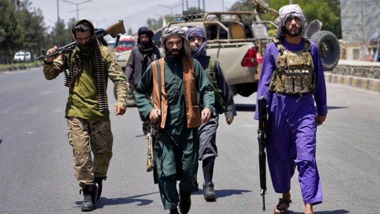 Afganistan: 'Rejimi devirmek isteyenin kafası kesilsin'