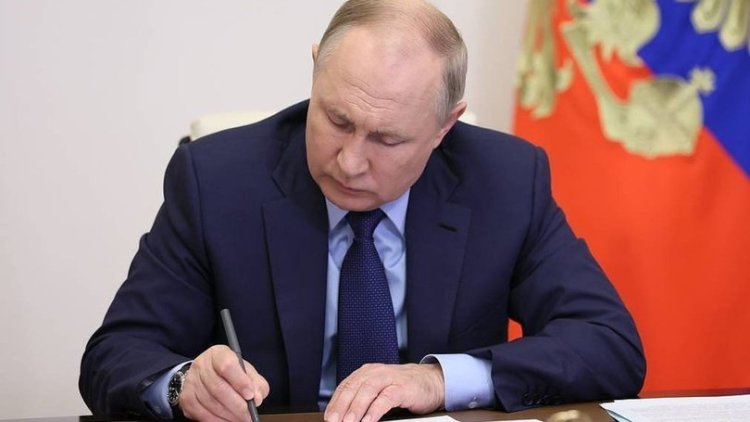 Putin imzaladı, tüm Ukraynalılara 'Rusya vatandaşlığı' yolu açıldı