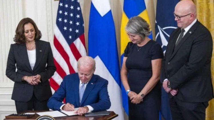 Biden, Finlandiya ve İsveç'in NATO üyeliklerini imzaladı