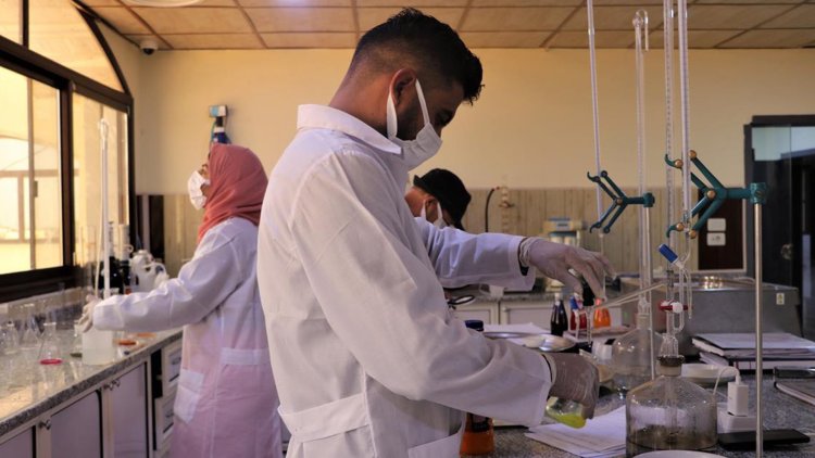 Rojava Kürdistanı'nda gıda analizi için ilk laboratuvar açıldı